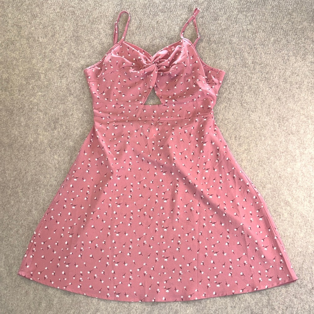 Romwe Pink Floral Cutout Tie Back Mini Dress Womens Size M Cottagecore Dollette